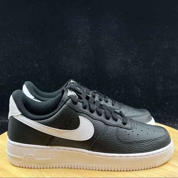 New Mens Nike Air Force 1 '07 Sneakers CT2302 002 Multiple Sizes